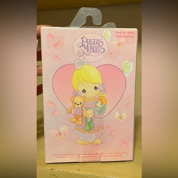 Daisy Precious Moments Doll - Picture 2 of 2